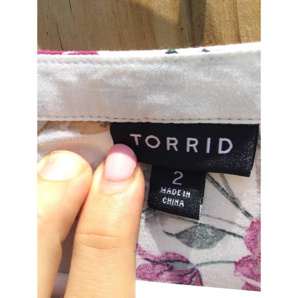 Torrid womens long sleeve blouse top button up floral white tunic sz 2 2x 18 20 - Picture 5 of 11